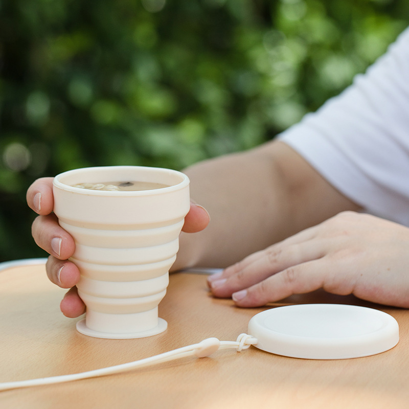Collapsible Silicone Camping Cup - Telescopic Food-Grade Travel Cup (Heat-Resistant)