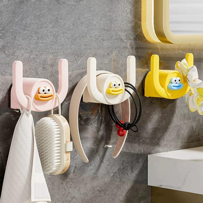 No-Drill Bathroom Slipper Rack - PP Wall-Mounted Draining Slipper Holder