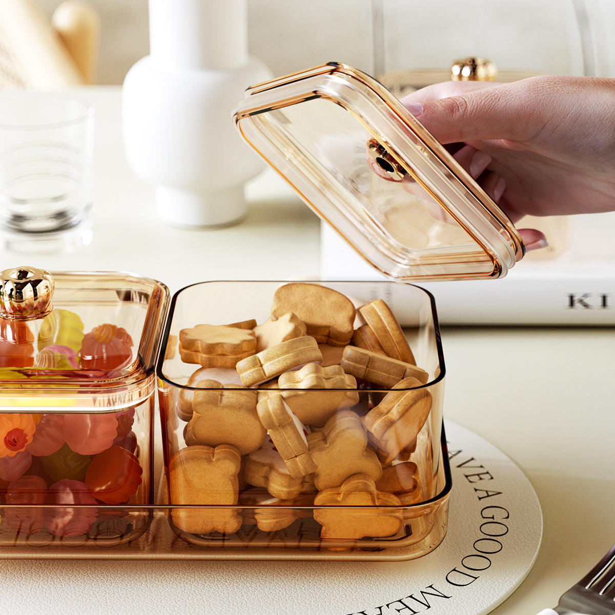 Sealed Snack and Spice Storage Box with Dividers, 31 x 20 x 11 cm
