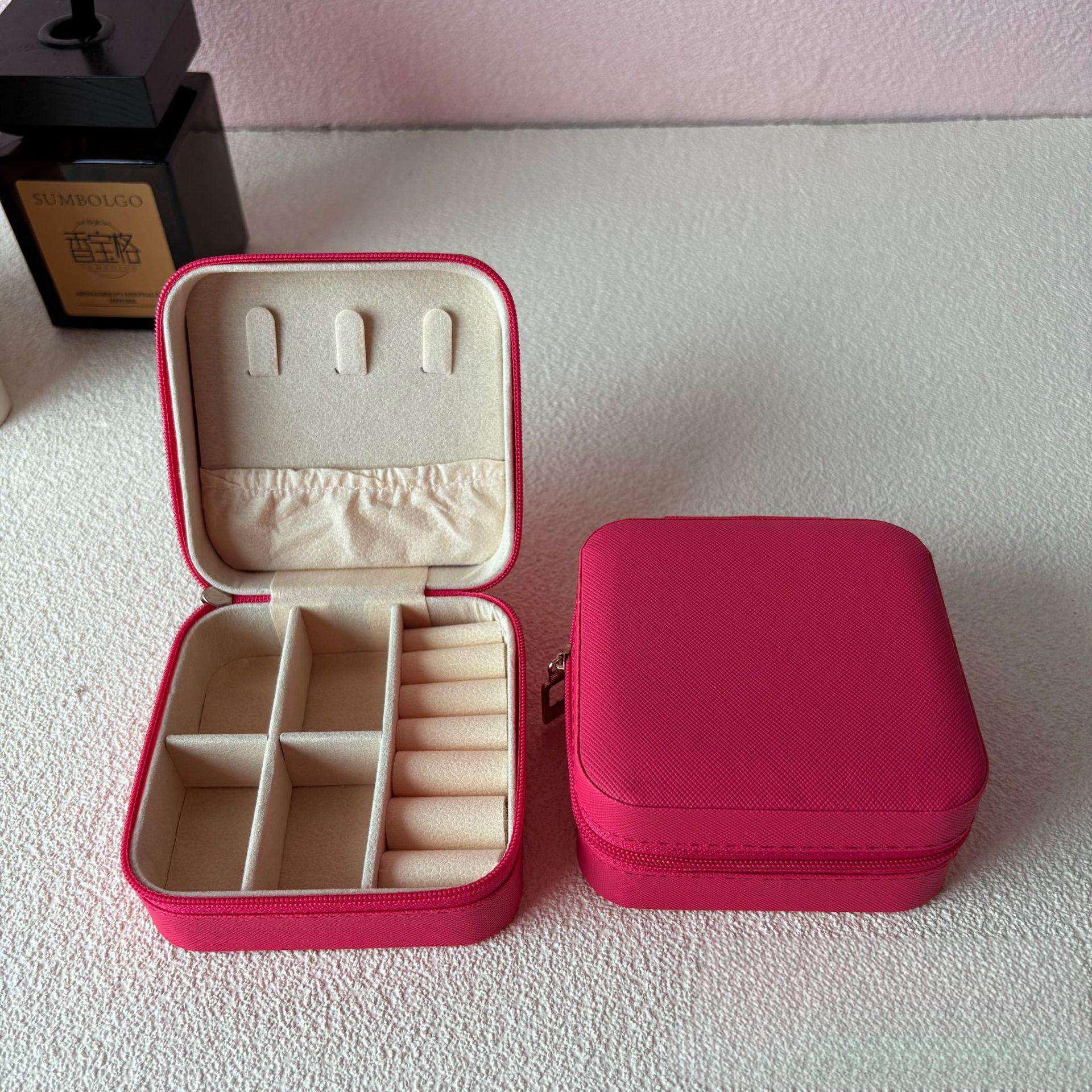 PU Leather Mini Travel Jewelry Box - Compact Case for Earrings and Bracelets