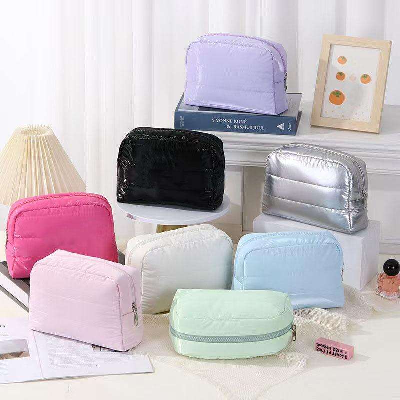 Women’s Waterproof Lightweight Travel Wash Bag - Foldable Large Cosmetic Pouch